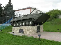 Мемориал с БМП-1